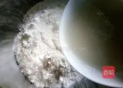 Illustration of how to make pot helmets 3