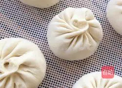 Illustration of how to make meat stuffed buns 13