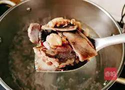 Illustration of making soft-shell turtle, red dates and winter melon soup 13