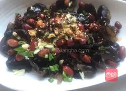 Illustration of how to make cold fungus and peanuts 16