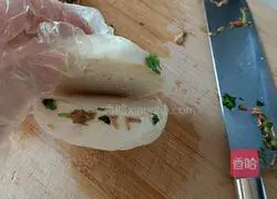 Illustration of how to make Roujiamo (steamed bun version) 17