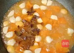 Illustration of making tomato fish ball and tofu soup 13