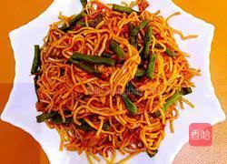 Steamed Illustration of making braised noodles 12