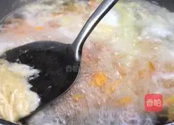 Illustration of how to make sweet potato noodle soup 4