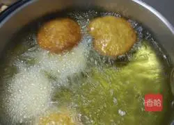 Illustration of how to make fried cake 10