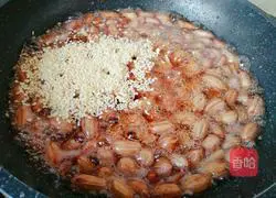 Illustration of how to make crispy sesame and peanuts 6