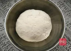 Illustration of how to make Jiangdou and red date buns 1