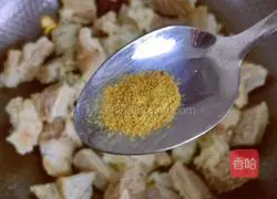 Illustration of how to make beef brisket soup 7