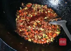 Illustration of how to make special fried noodles 12