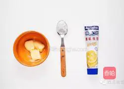 Baby Snacks—Coconut Cookies Recipe Illustration 1