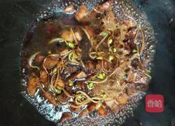 Chicken Braised Noodles Recipe Illustration 10