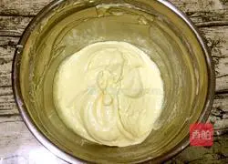 Illustration of how to make crispy egg-flavored biscuits 10