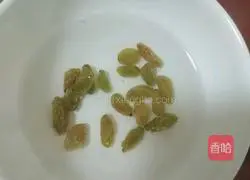 Illustration of how to make white fungus and dragon fruit soup 3