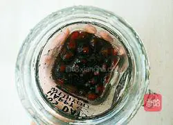 Illustration of how to make dirty tea 11