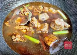 Illustration of making sauce-flavored pork ribs 10