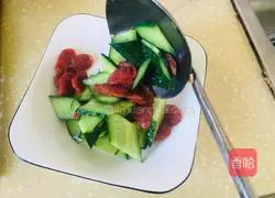 Illustration of how to make sausage and cucumber 6