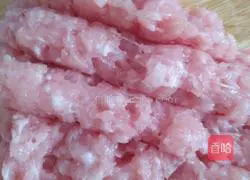 Illustration of how to make steamed mackerel meat dumplings 3