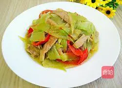 Illustration of how to stir-fry lettuce and meat 10