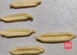 Illustration of how to make crispy fried dough sticks 5