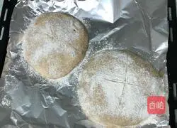 Illustration of how to make whole wheat floss cheese European buns 9