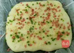 Illustration of how to make meat floss rolls 9