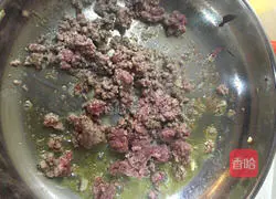 Illustration of how to make spaghetti bolognese 6