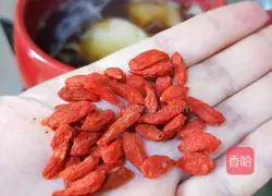 Illustration of the lazy version of red dates, brown sugar, ginger and egg soup 8