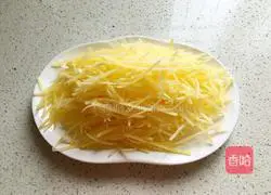 Illustration of how to make green pepper and potato shreds 4