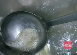 Illustration of how to make original flavored pork rib soup 7