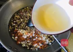 Illustration of how to make beef soup 6