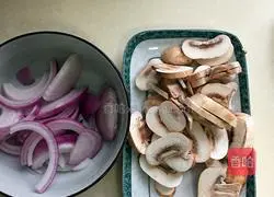 French cream of mushroom soup recipe 2