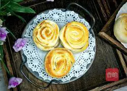 Food Illustration of how to make fried rolls 16