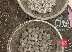 Illustration of how to make brown sugar pearl milk 6