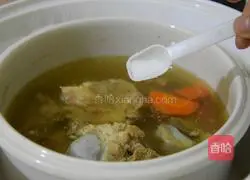 Corn Carrot Bone Soup Recipe Illustration 8