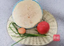 Illustration of how to make pancakes with tomatoes and eggs 1
