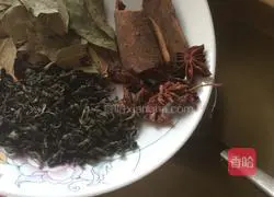 Illustration of how to make spiced tea eggs 5