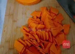 Illustration of how to make yeast pumpkin cake 1