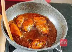 Illustration of how to make Coke Chicken Wings Noodles 8