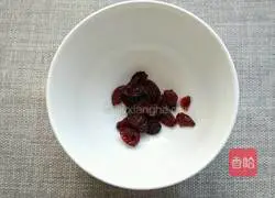 Illustration of how to make white fungus stewed with peach gum 8