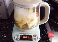 Snow pear and white fungus soup recipe 10