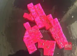 Illustration of how to make dragon fruit milkshake (wall-breaking machine version) 3