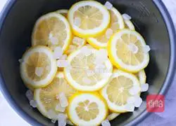 Illustration of how to make lemon ointment for relieving cough and reducing phlegm 8
