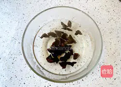 Illustration of how to make ham, cabbage and tofu stew 2