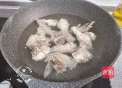 How to make hazel mushroom stewed in chicken soup Illustration 5