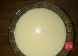 Illustration of how to make egg custard 3