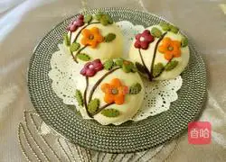 Illustration of how to make flower buns 11