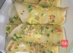 Illustration of how to make scallion egg pancake 8