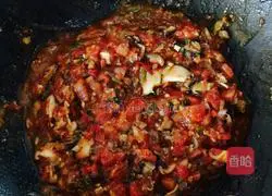 Illustration of how to make smooth pork noodles 6