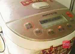 The first illustration of how to make rock sugar barley and winter melon rind 6