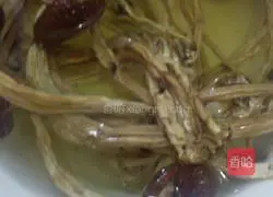 Illustration of how to make tea tree mushroom stewed with chicken soup 1